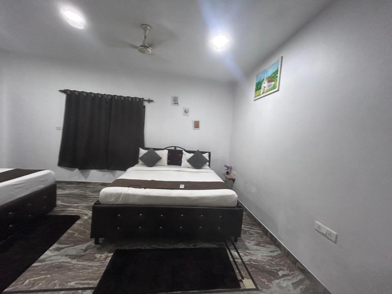Hotel Baga Place Zimmer foto